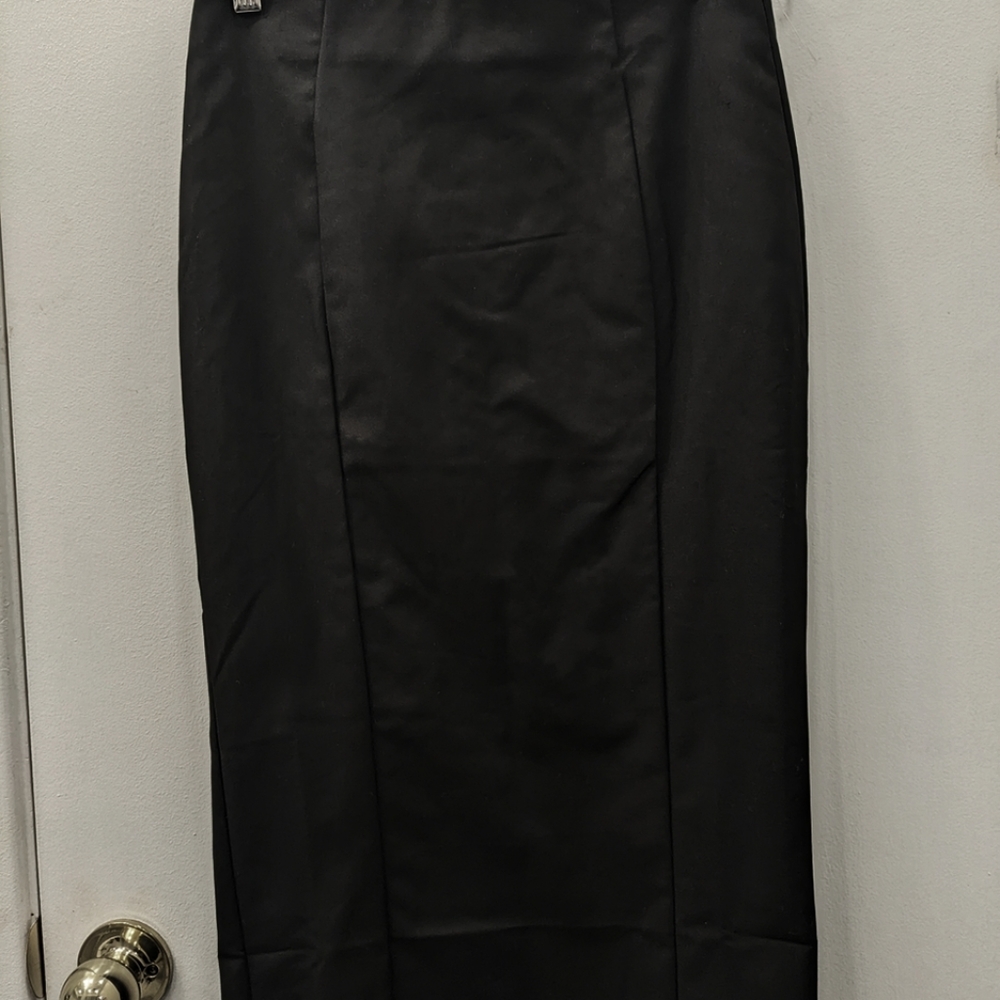 Tobi high waisted midi black skirt - S